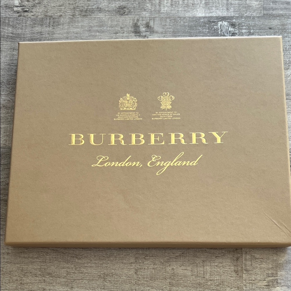 Burberry Box